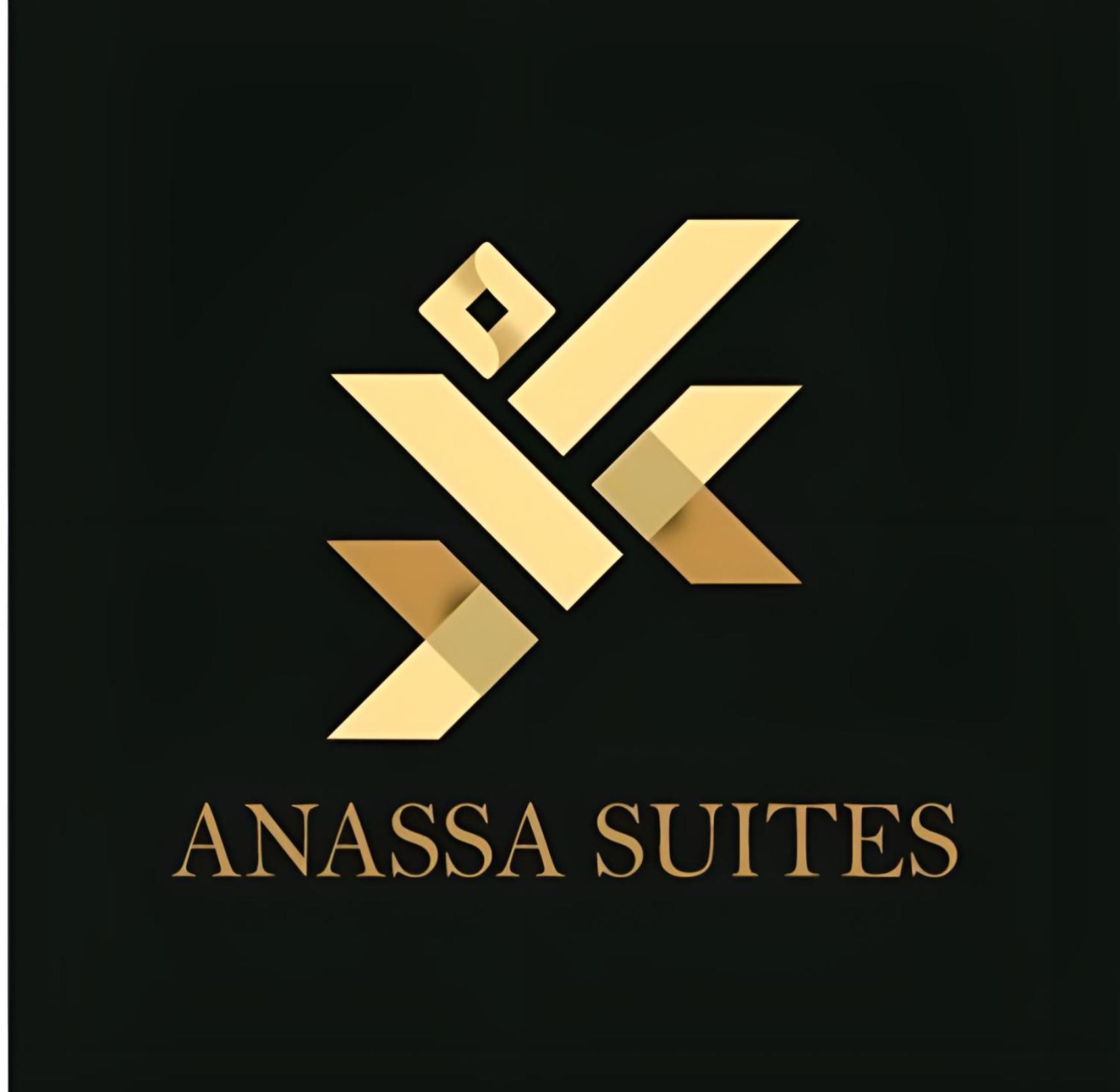 Anassa Cave 11 *